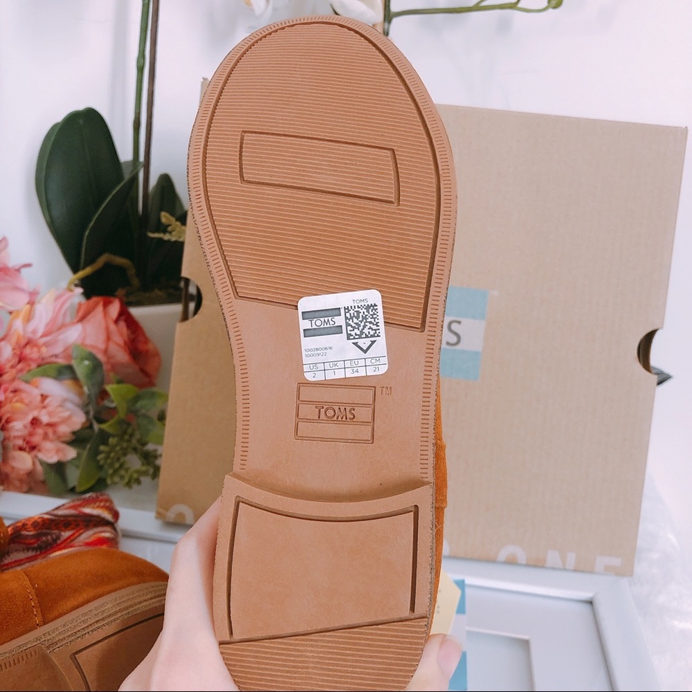 TOMS Laurel Boot-Little Girl&Big Girl - Picture 6 of 8